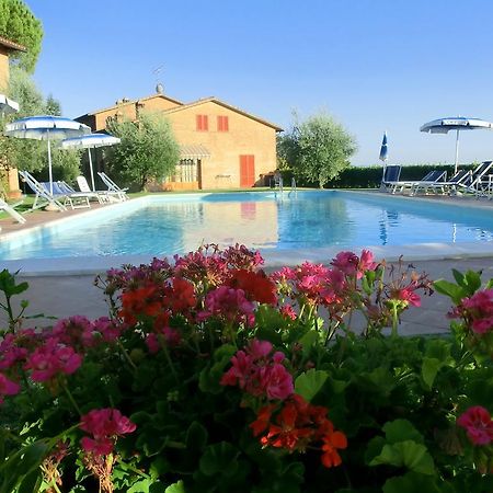 Agriturismo Azienda Agricola La Roccaia サン・ジミニャーノ エクステリア 写真
