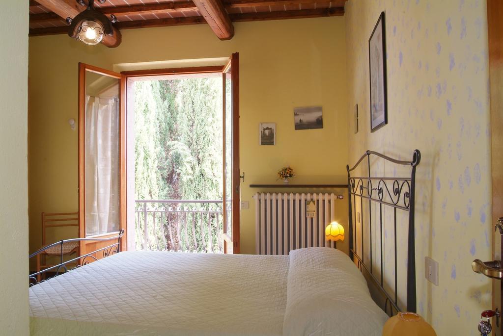 Agriturismo Azienda Agricola La Roccaia サン・ジミニャーノ 部屋 写真