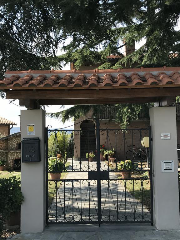 Agriturismo Azienda Agricola La Roccaia サン・ジミニャーノ エクステリア 写真