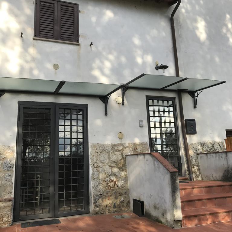 Agriturismo Azienda Agricola La Roccaia サン・ジミニャーノ エクステリア 写真